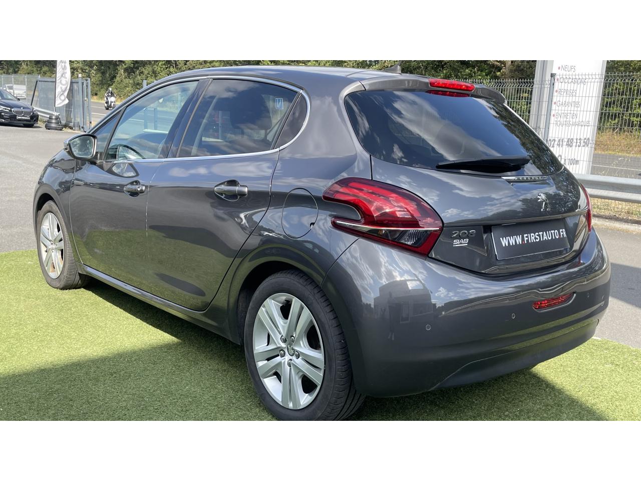 PEUGEOT-208- 1.5 BlueHDi S&S - 100 Allure Business PHASE 2